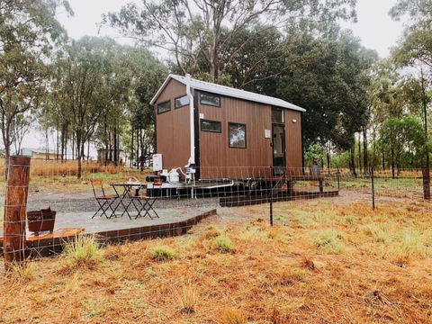 Golden Hill Farmstay By Tiny Away - Accommodation Redcliffe 1