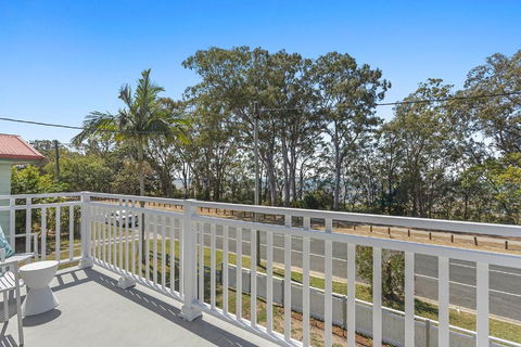 Hamptons At The Bay - Accommodation Redcliffe 0