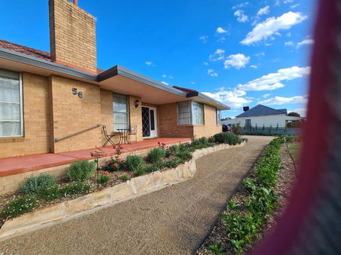 Harden Golfers Rest Accommodation - Accommodation Redcliffe 3
