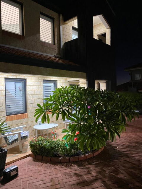 Hillarys Sea-View Panoramic Living - Accommodation Redcliffe 2