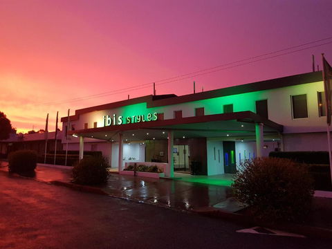 Ibis Styles Broken Hill - Accommodation Redcliffe 0