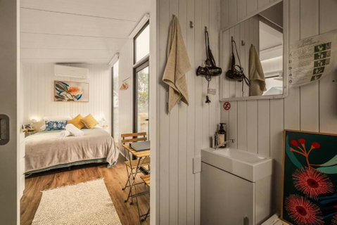 Hunters Inn By Tiny Away - Accommodation Redcliffe 2