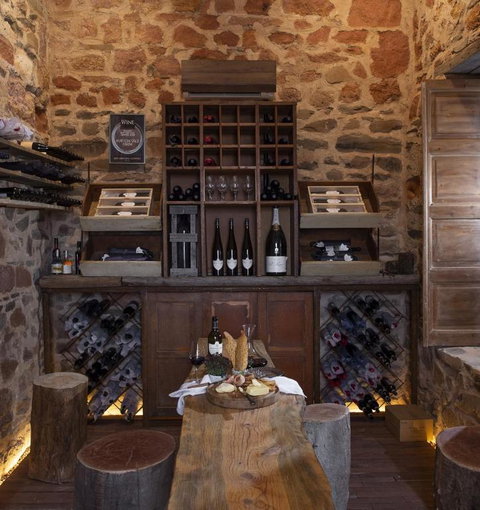 Hutton Vale Farm JHA Stone Cellar - Accommodation Redcliffe 2