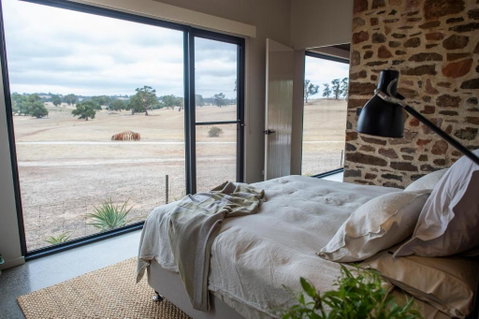 Hutton Vale Farm JHA Stone Cellar - Accommodation Redcliffe 1