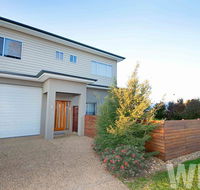 Adelphi Views on Luton - Woodlands - Accommodation Redcliffe