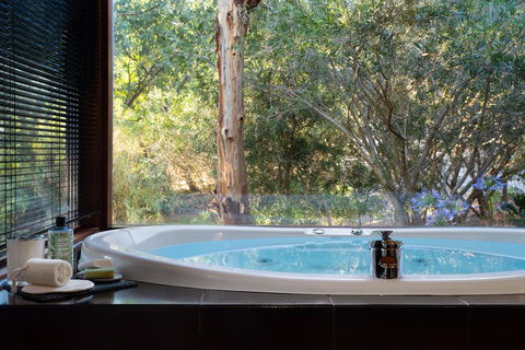 Ahimsa Hepburn - Accommodation Redcliffe 1