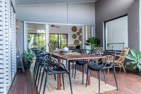 Akoakoa - Sunrise Beach - Accommodation Redcliffe 2