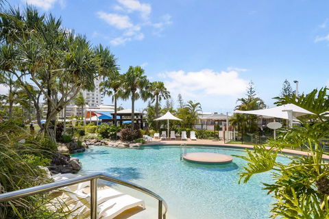 ALEXANDRA BEACH RESORT-ALEX412 - Accommodation Redcliffe 0