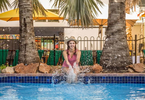 Alice Springs YHA - Accommodation Redcliffe 1