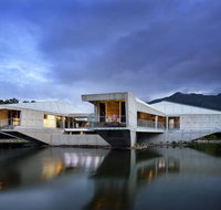 Alkira Award Winning Luxury Beachfront Rainforest Holiday House - Accommodation Redcliffe