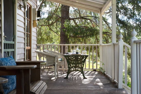 All Views - Accommodation Redcliffe 0