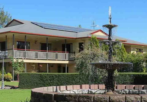 Allora Lodge Bed And Breakfast - Accommodation Redcliffe 0