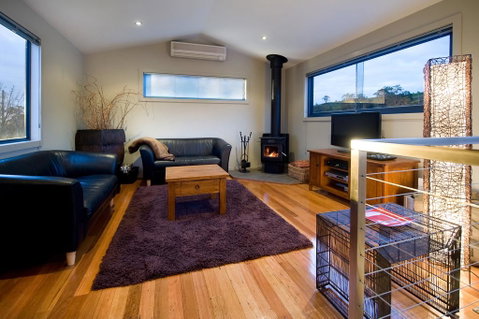 Alofi - Accommodation Redcliffe 3