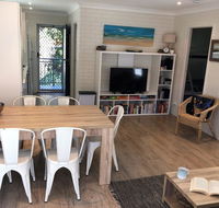 ALOHA AT BLUEYS - Accommodation Redcliffe