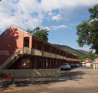 Alpine Hotel Bright - Accommodation Redcliffe