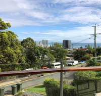 Amazing apartment ocean views and hot tub on balcony - Coolangatta - Accommodation Redcliffe