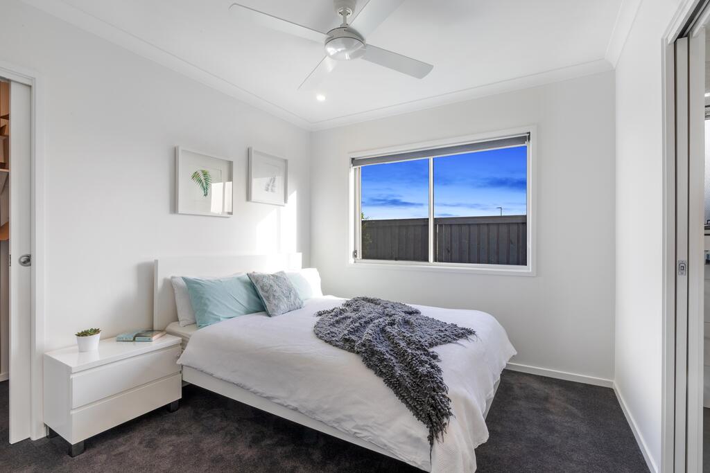 Palmview QLD Accommodation Redcliffe