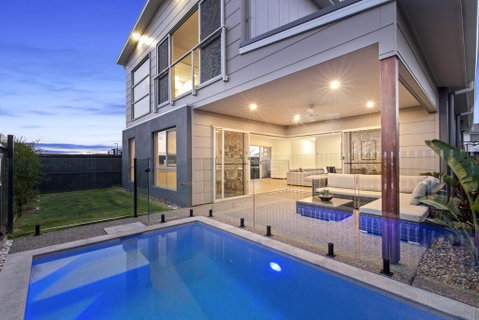 Amber House - Accommodation Redcliffe 3