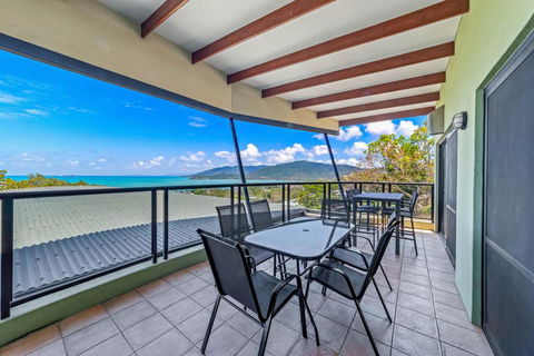 Ambience Of Airlie - Airlie Beach - Accommodation Redcliffe 1