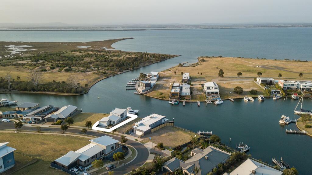 Churchill VIC Accommodation Redcliffe