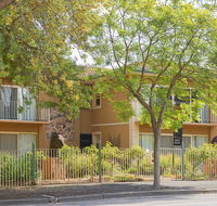 Angaston Mews - Accommodation Redcliffe