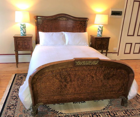 Annesley House - Accommodation Redcliffe 1