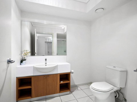 APARTMENT 11 PACIFIC APARTMENTS - Accommodation Redcliffe 3