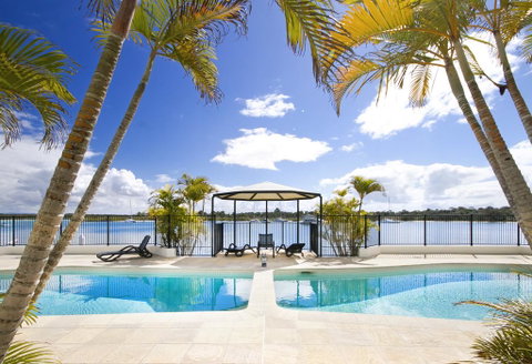 Apartment 5 Commodore - Accommodation Redcliffe 3