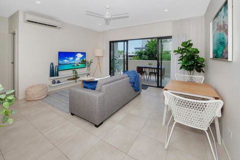 Apartment Close To The City Life On Lake 3 - Accommodation Redcliffe 2
