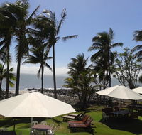 Apartment in Dolphin Heads Resort - Accommodation Redcliffe