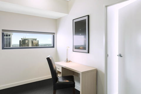 Apartments @ 128 Charlotte - Accommodation Redcliffe 3