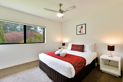 Apex Park Holiday Apartments - Accommodation Redcliffe 2