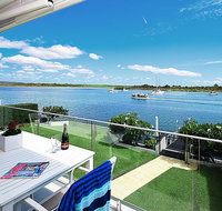 Aqua Linea - Accommodation Redcliffe