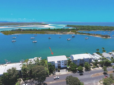Aqua Linea - Accommodation Redcliffe 2