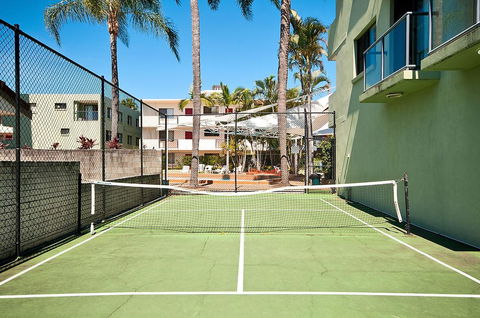 Aqualine Apartments On The Broadwater - Accommodation Redcliffe 3