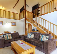 Araluen - Accommodation Redcliffe