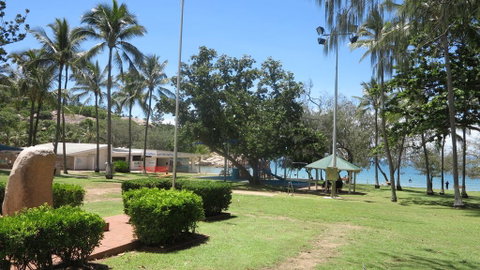 Arcadia Beach Unit 4 - Accommodation Redcliffe 3