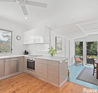 Arcadia By the Sea - Accommodation Redcliffe