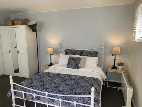 Aroha Studio - Accommodation Redcliffe 0