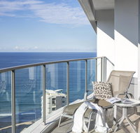 Artique Surfers Paradise - Official - Accommodation Redcliffe