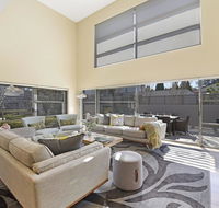 Arum 4 Heritage Park - contemporary  timeless - Accommodation Redcliffe
