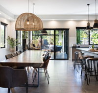 Arya - Accommodation Redcliffe