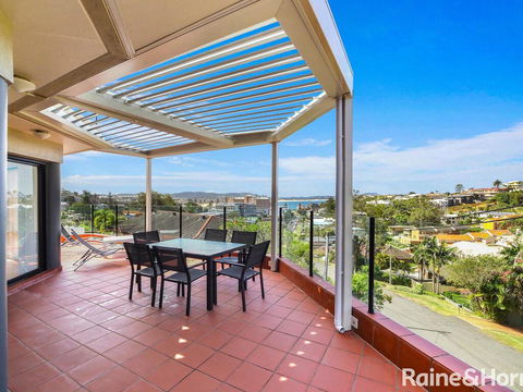 Ash Sienna - 2/49 Ash Street, Terrigal - Accommodation Redcliffe 1