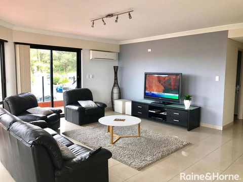 Ash Sienna - 2/49 Ash Street, Terrigal - Accommodation Redcliffe 3