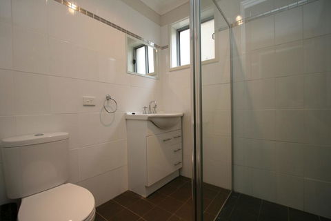 Aspect 1/8a Poly Cow Lane - Accommodation Redcliffe 3