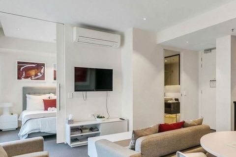 Luxury 2 Bdrm In Watson At Walkerville With Balcony, FREE Carpark, Near Adelaide CBD - Accommodation Redcliffe 0
