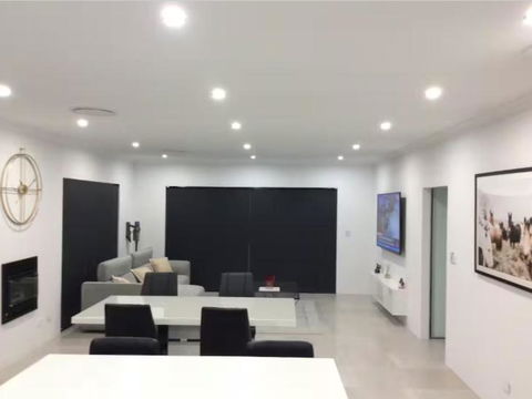 Luxury & Gives You It All - Accommodation Redcliffe 0
