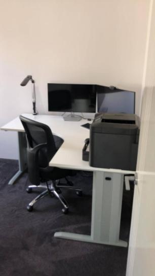 Luxury & Gives You It All - Accommodation Redcliffe 2