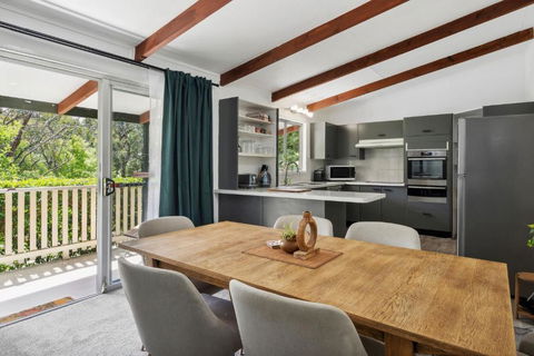 Magnolia Cottage - Accommodation Redcliffe 3