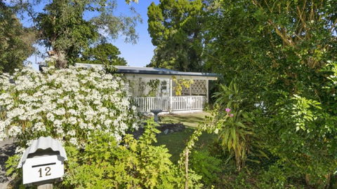 Magnolia Cottage - Accommodation Redcliffe 0
